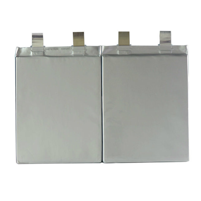Prismatic LFP 3.2V 25ah LiFePO4 Battery in Storage Application