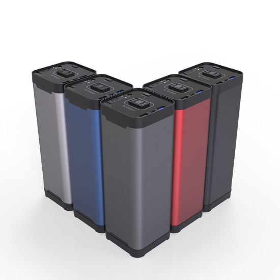External Battery 40000amh PSE Jp Power Pack with USB C Quick Charger