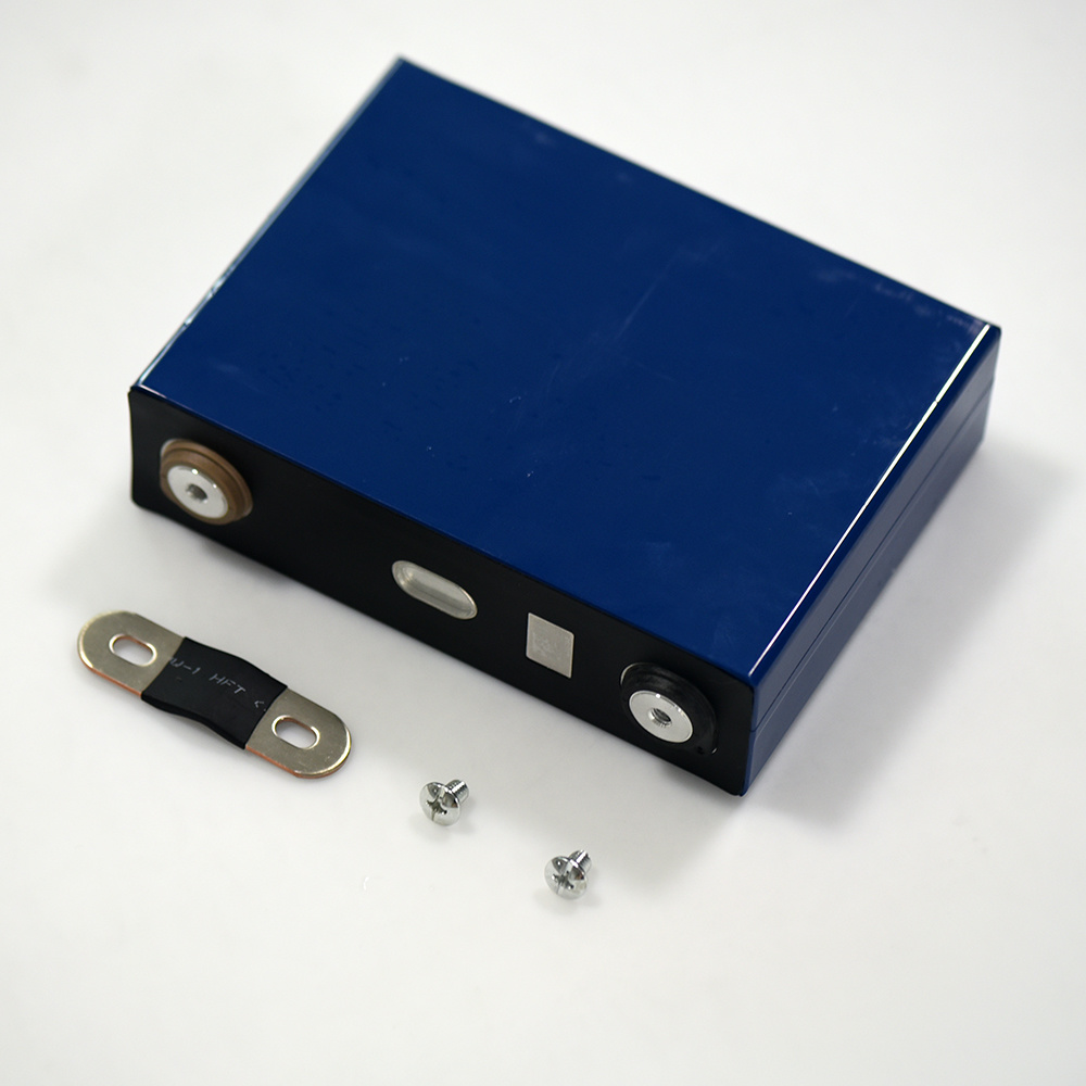Deep Cycle Life 3.2V 100ah LiFePO4 Battery Cell Prismatic for Solar Wind Power Energy Storage
